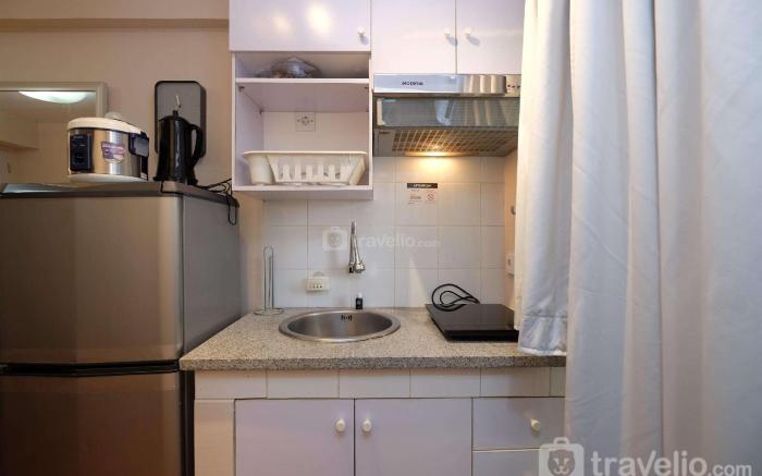 Best Deal Comfort 2BR Kebagusan City By Travelio