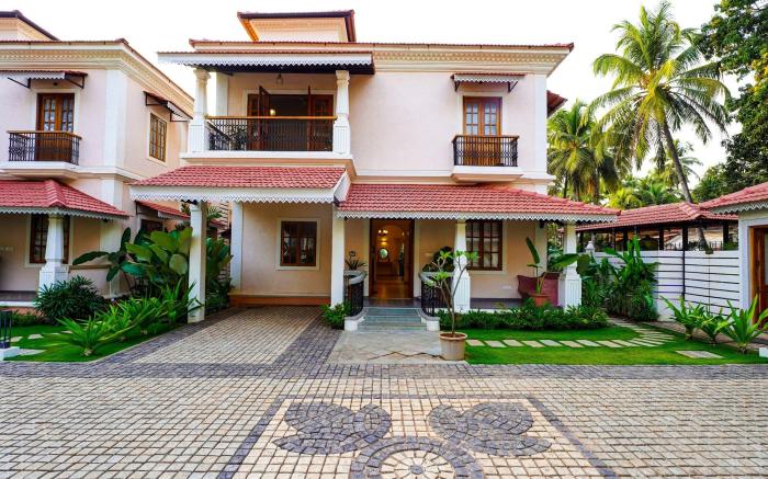 4 BHK Villa with Pvt Pool Near Baga Beach 