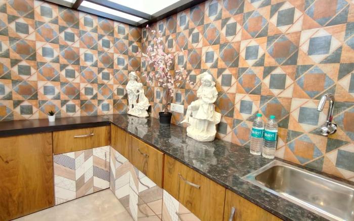 The Sky Imperial Sethji Ni Wadi