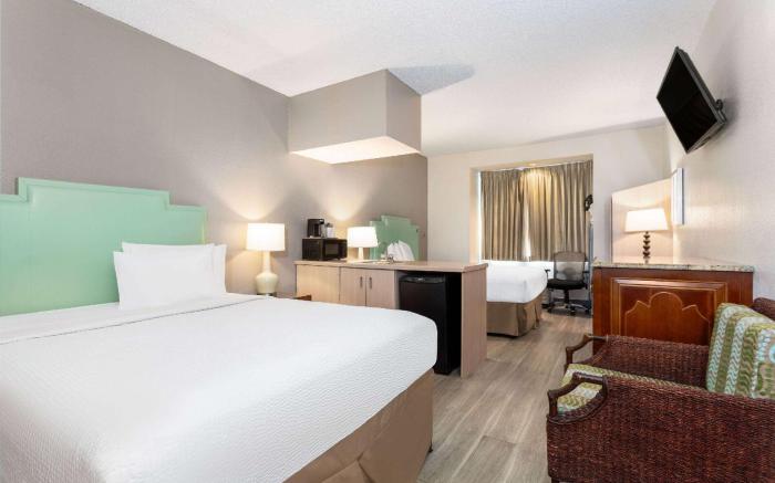Baymont by Wyndham Orlando/International Dr/Universal Blvd