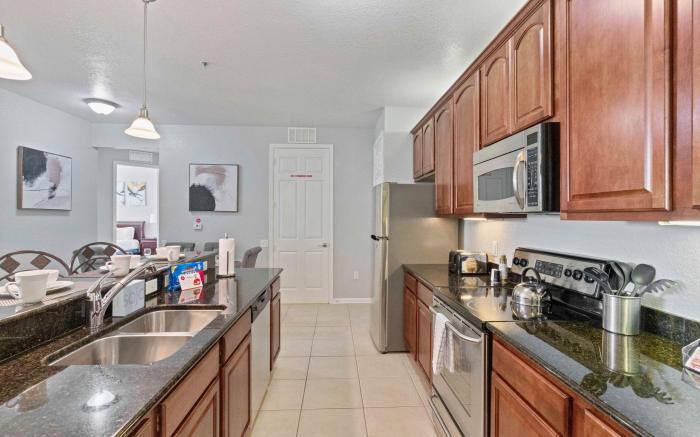 4804 Cayview Avenue #305