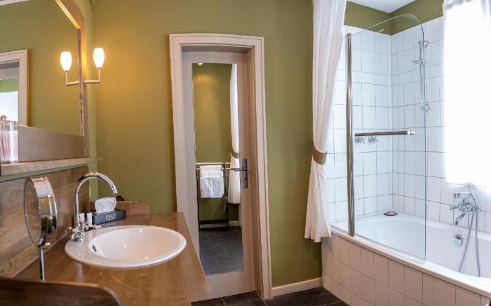 Friedrich von Schiller Hotel