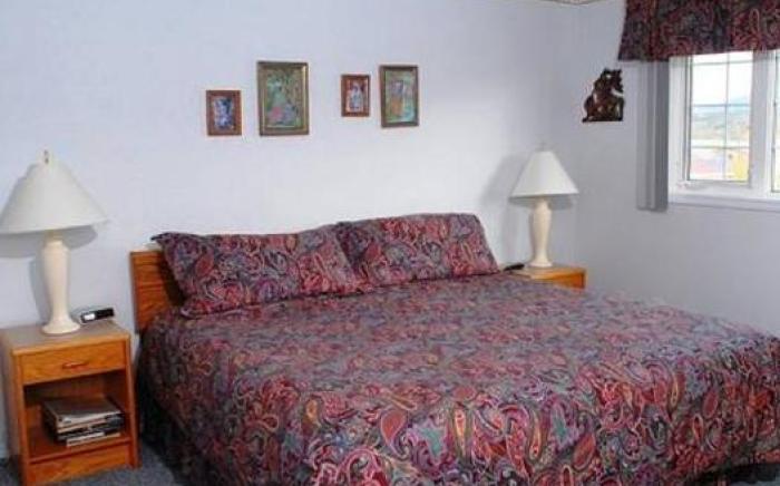 Midnight Sun Inn