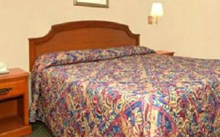 Regency Inn and Suites Humble