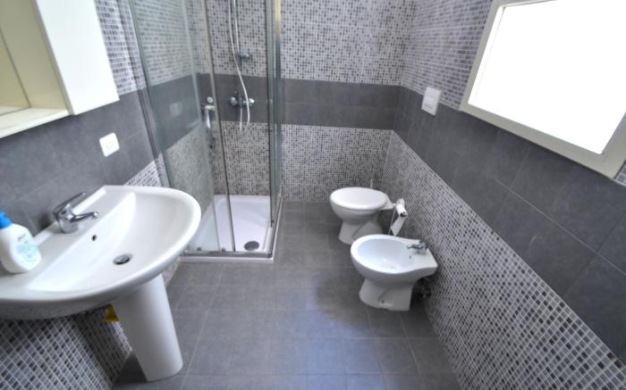 Luce holiday home with air conditioning for 5 guests