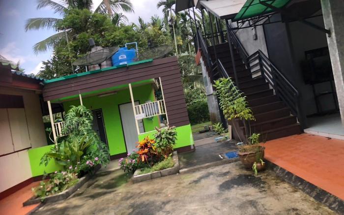 Green Happy Homestay 