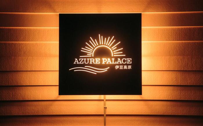 Adult Playground! Sauna, Poker, BBQ