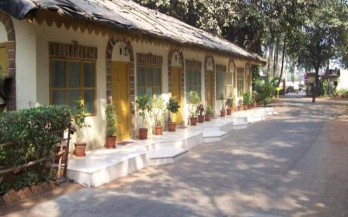 Juhu Hotel