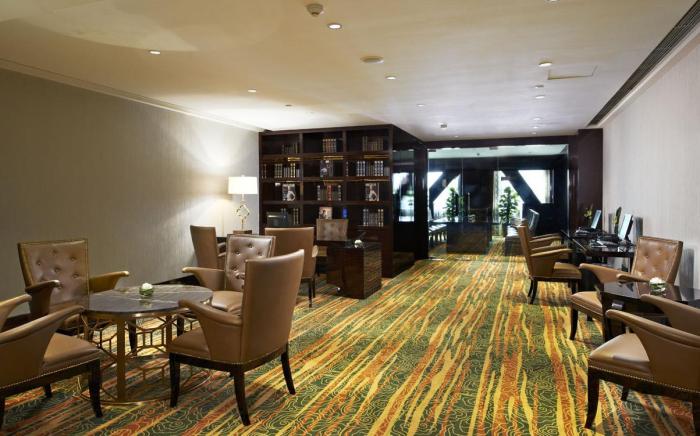 Sheraton Shanghai Waigaoqiao Hotel