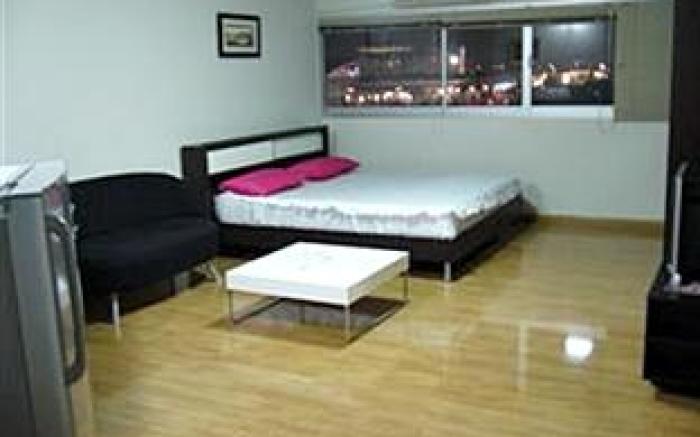 IMPACT Don Mueang Bangkok Guest House