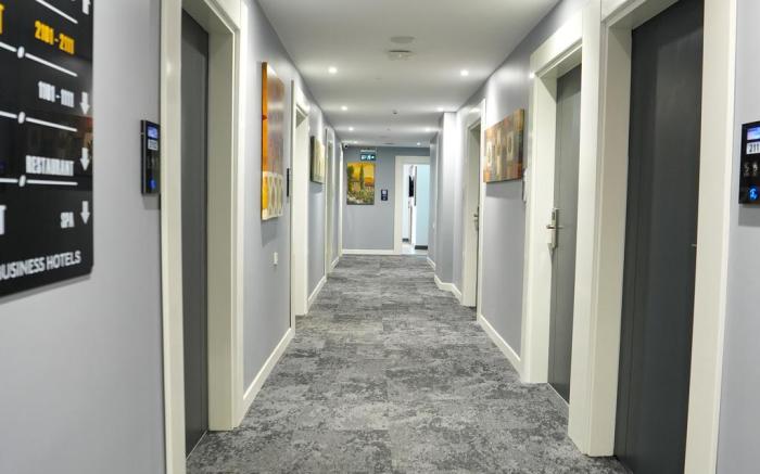Business Life Hotel Güneşli