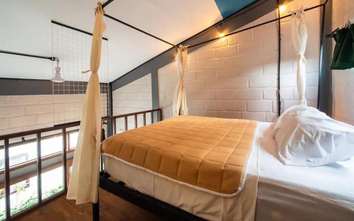 Surf Loft 1 BR w/ private kitchen & shared pool #4