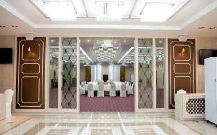 Richell Hotel