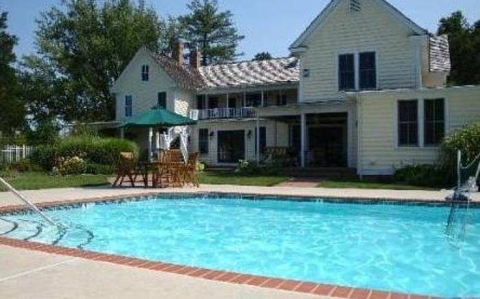 George Brooks House B&B