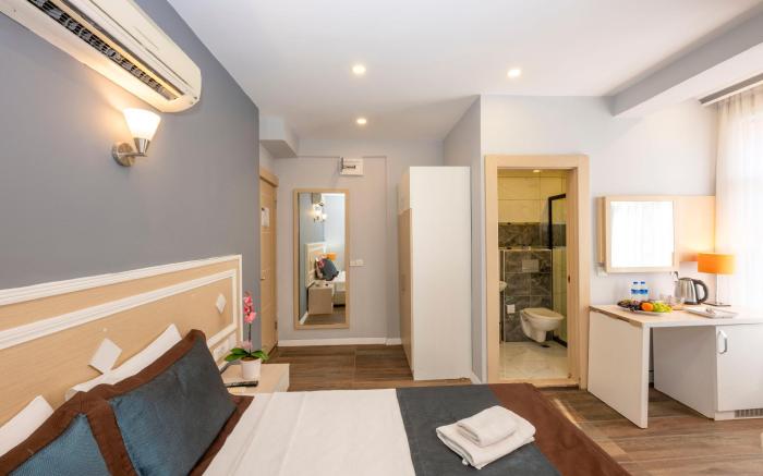 LEGEND TULIP HOTEL