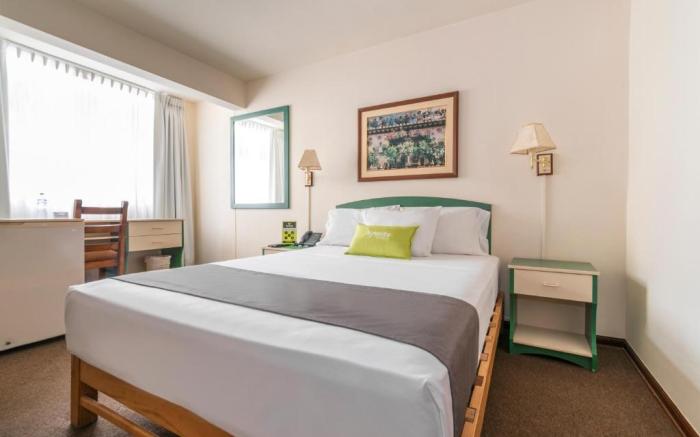 HOTEL SAN ISIDRO INN