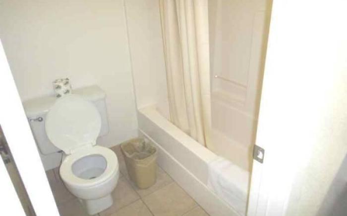 Travel Inn & Suites