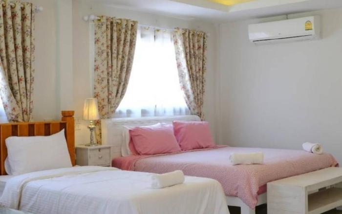 Mไร่หุบกะพงมาลีฮวนน่าResort&Restuarant(แสงจันทร์2)