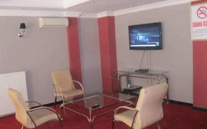 Minabir Otel