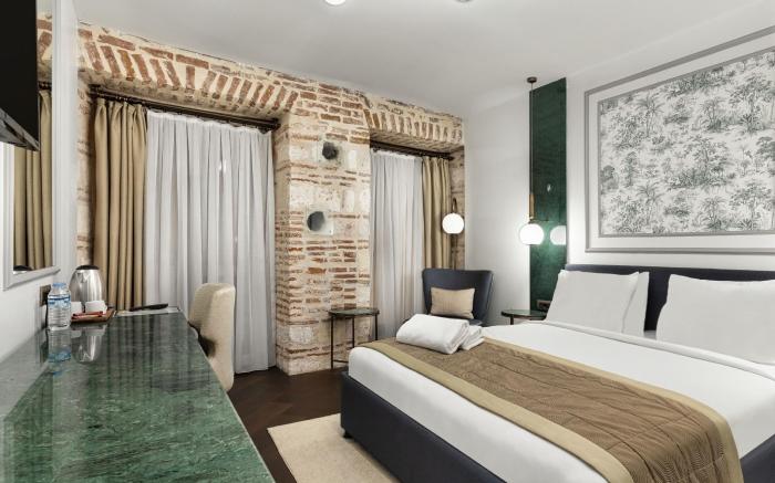 Pera Rasso Boutique Hotel 