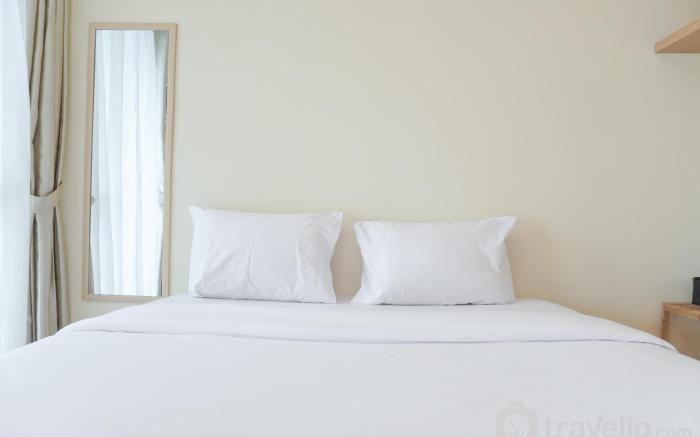 Homey Cozy Studio Tifolia Apartment By Travelio