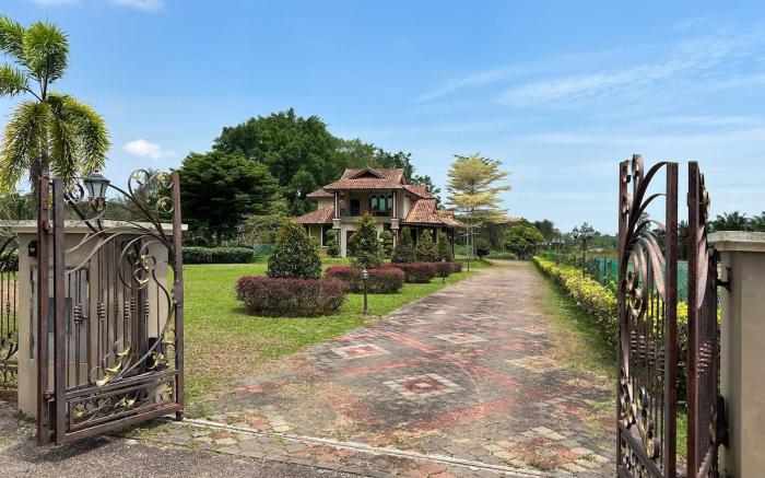 Luxury Villa Hening Sari, Umbai Melaka - Smarthome