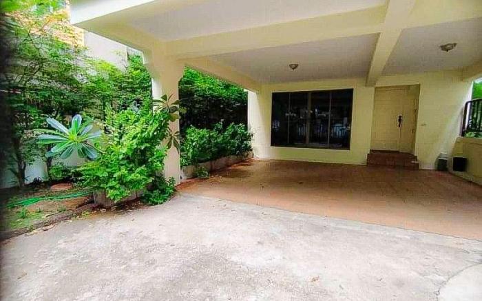 Sukhumvit 31 Sweet Home 7 beds - up to 12 guests