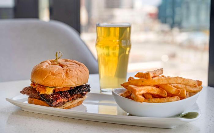 Cambria Hotel Nashville Midtown