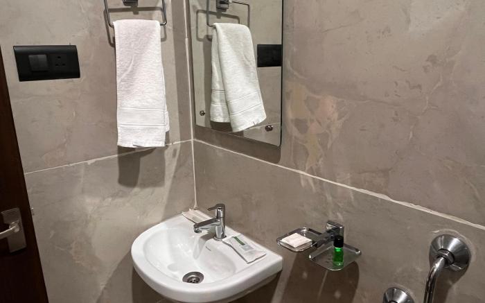 The Elite Hotel