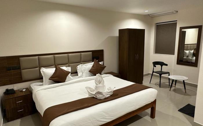 The Elite Hotel