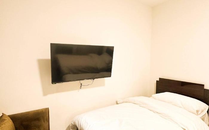 Central Apartment For Rent 24
