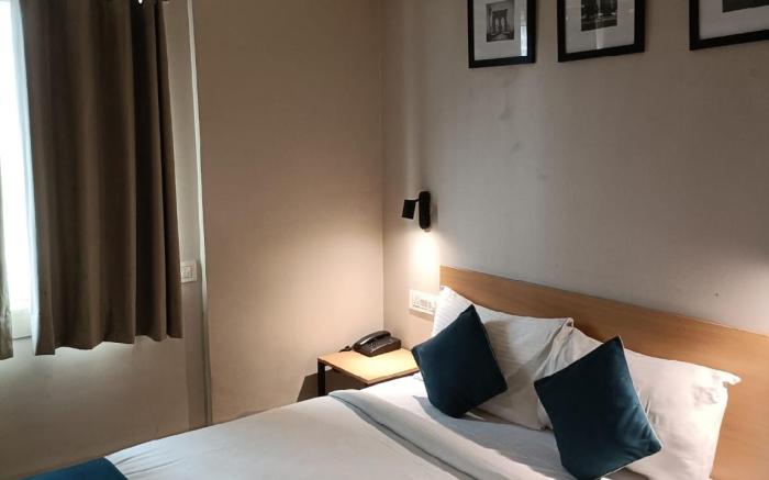 Hotel Mayfair Tower