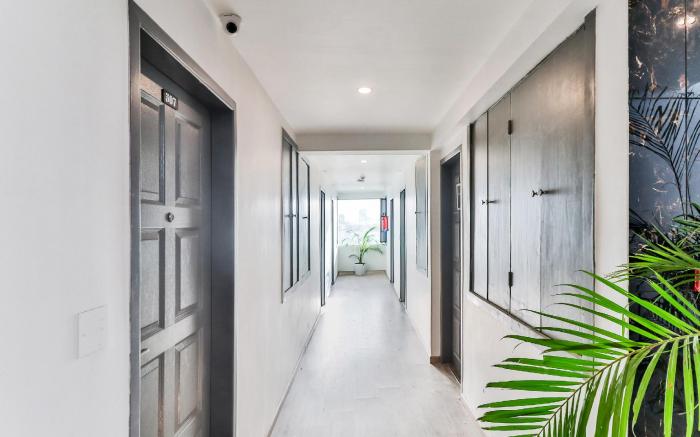 Super Townhouse Reva College University