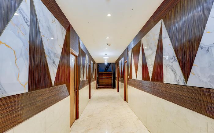 Super Hotel O Alipur Narela