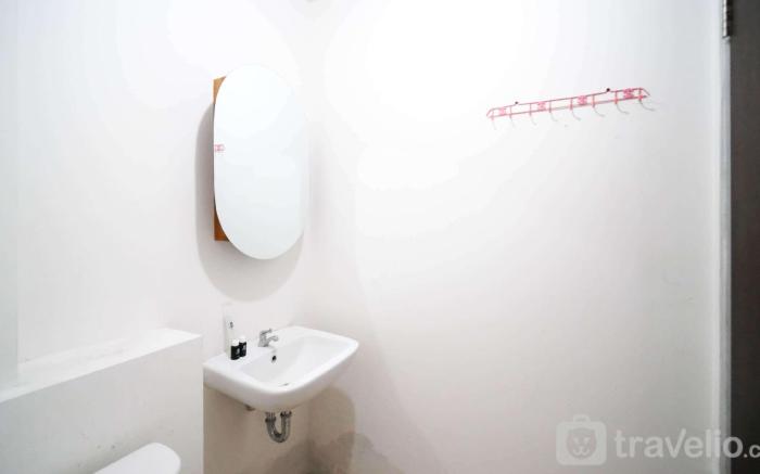 Comfy 1BR Tamansari Prospero Sidoarjo By Travelio