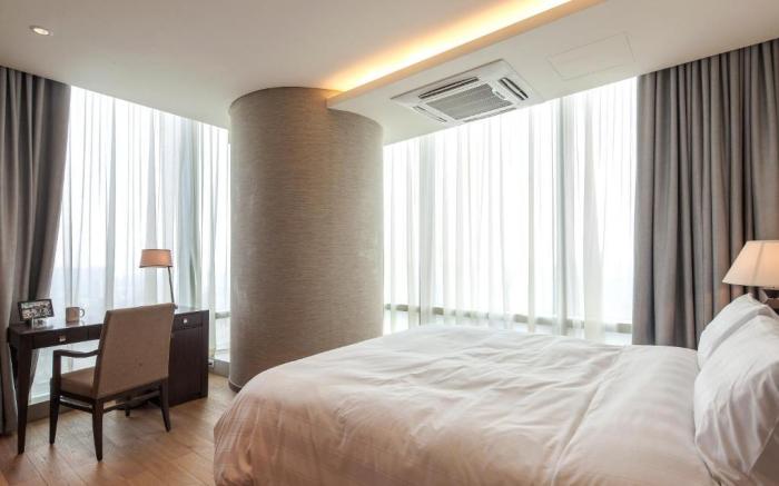 Lotte The Residence