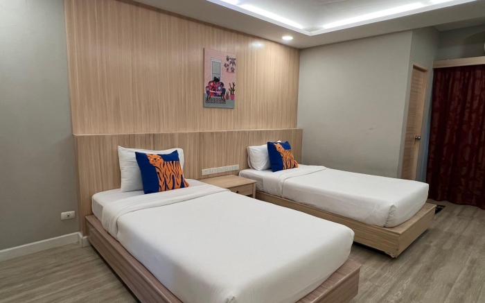 Curve Boutique Hotel