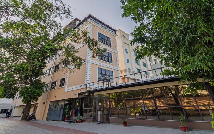 Treebo Eden Park Hotel, 3 Km From Puducherry Airport