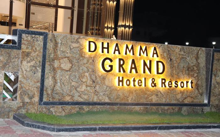 Dhamma Grand Hotel Resort