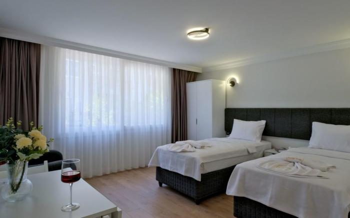 Miralya Suites