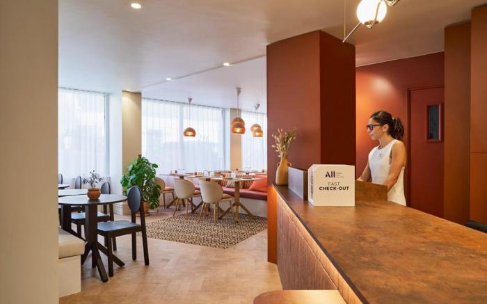 Mercure Saint Raphael Centre Plage 