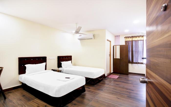 SEVEN A LUXUARY HOTEL ECIL