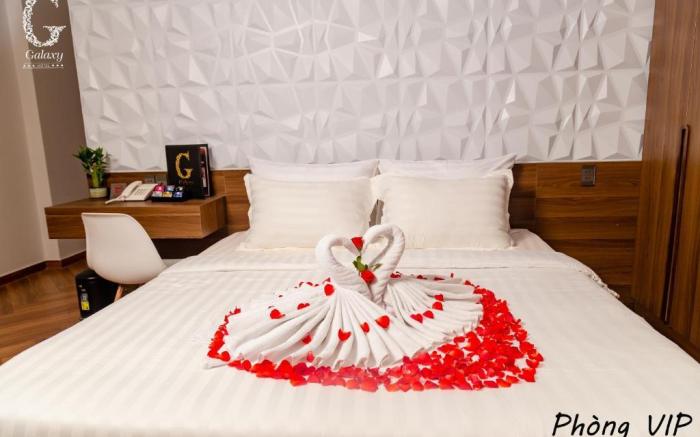 Galaxy Hotel 3