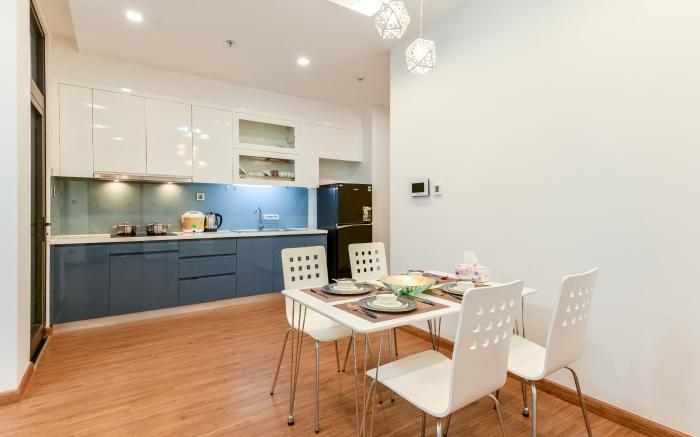 Luxury Apartment at Vinhomes Metropolis Near Lotte