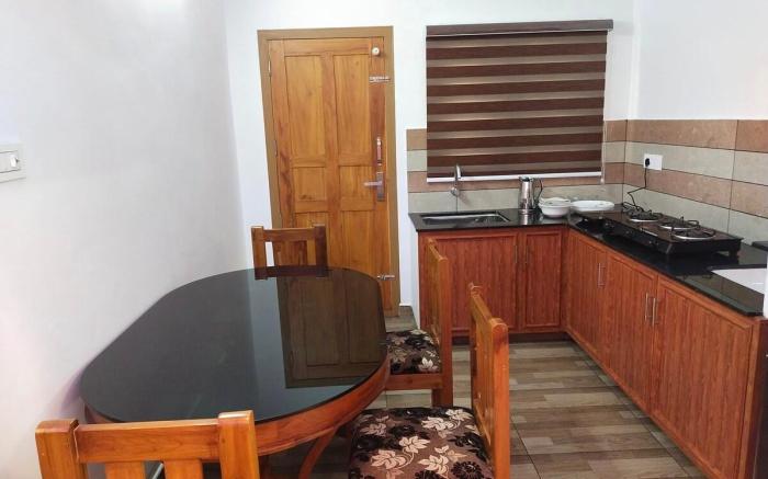 Merlys Fruit Garden - Homestay at Thattekkad
