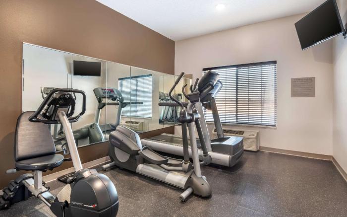 Country Inn & Suites by Radisson, Watertown, SD