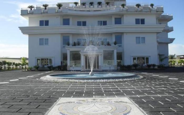 Hotel The Queen