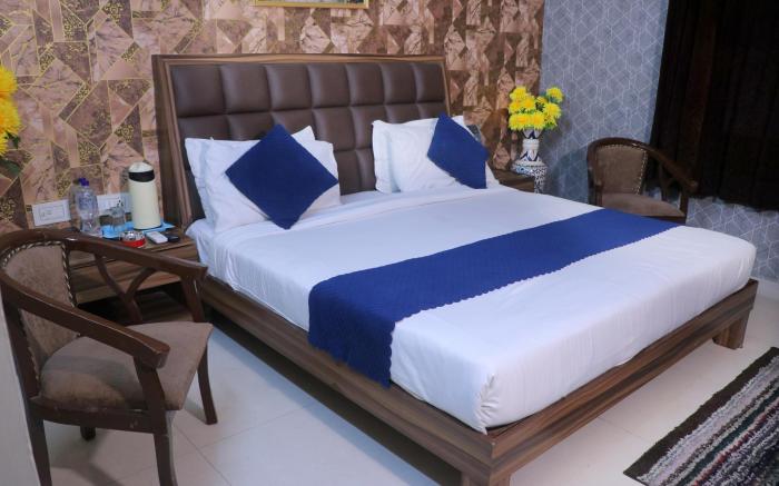 Hotel Panache near Shri Krishna Janmabhoomi Temple