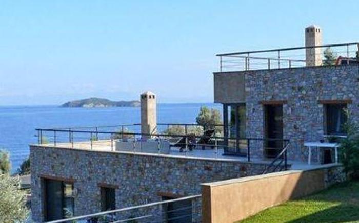 Golden King Villas