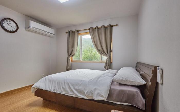 Hongcheon Ariwon Pension